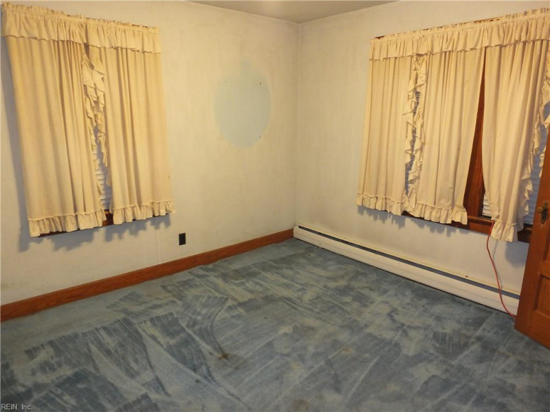 Photo 14 of 16 residential for sale in Norfolk virginia