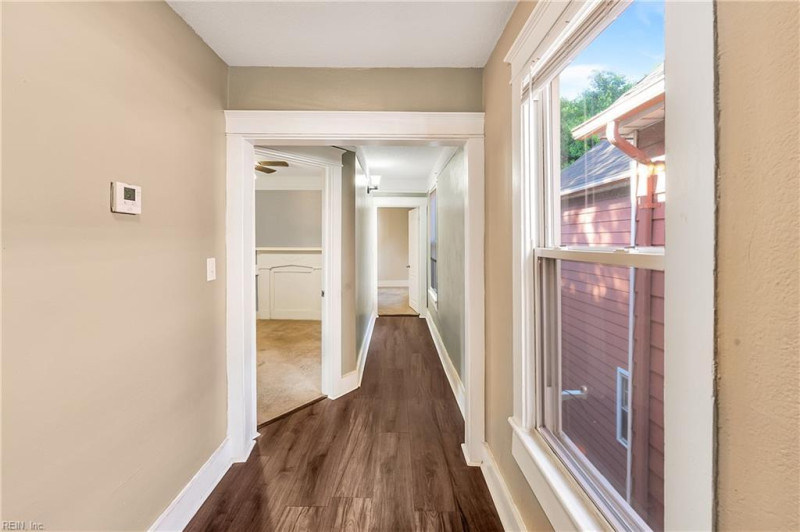 Photo 16 of 34 residential for sale in Norfolk virginia