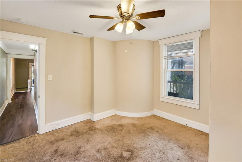 Photo 19 of 34 residential for sale in Norfolk virginia