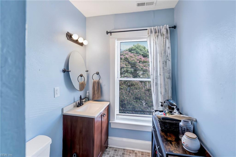 Photo 22 of 34 residential for sale in Norfolk virginia