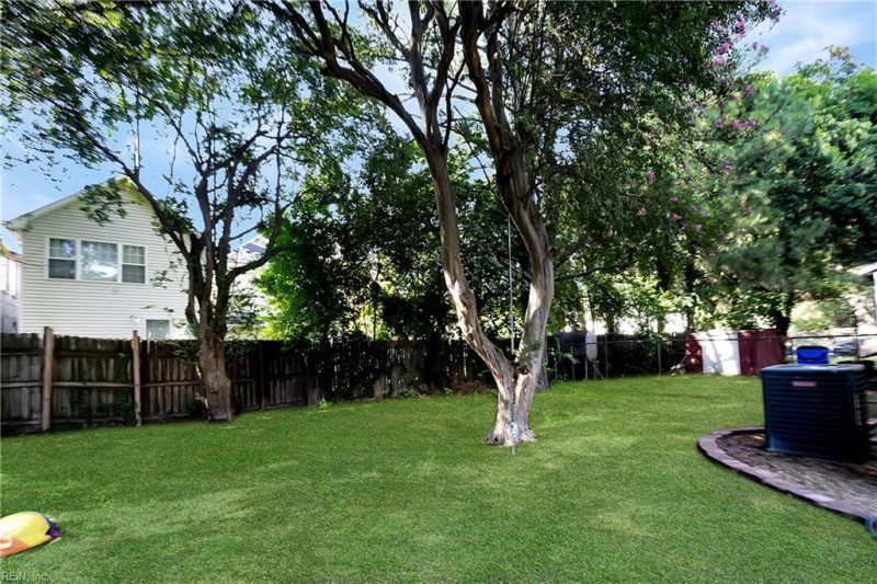 Photo 31 of 34 residential for sale in Norfolk virginia