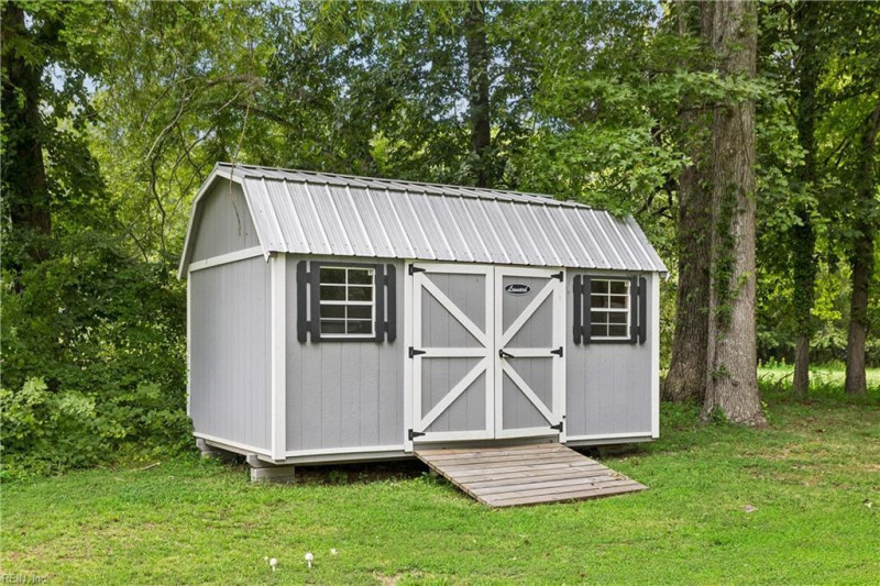 Photo 39 of 45 residential for sale in York County virginia