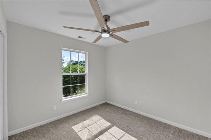 Photo 35 of 50 residential for sale in Chesapeake virginia Photo 35 of 50 residential for sale in Chesapeake virginia