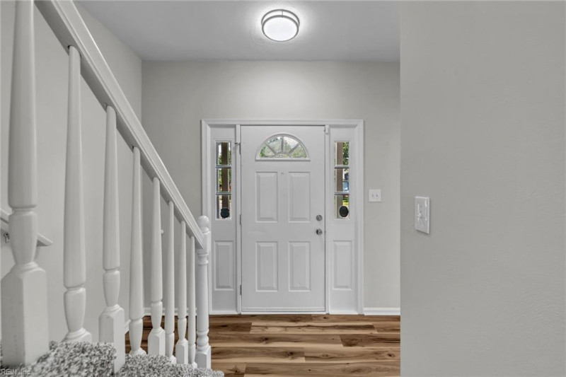 Photo 4 of 50 residential for sale in Chesapeake virginia Photo 4 of 50 residential for sale in Chesapeake virginia