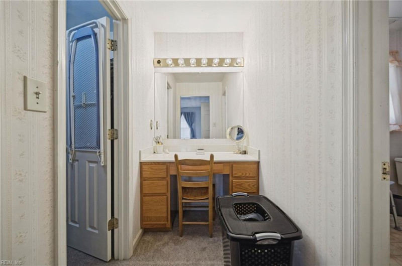 Photo 11 of 37 residential for sale in Norfolk virginia