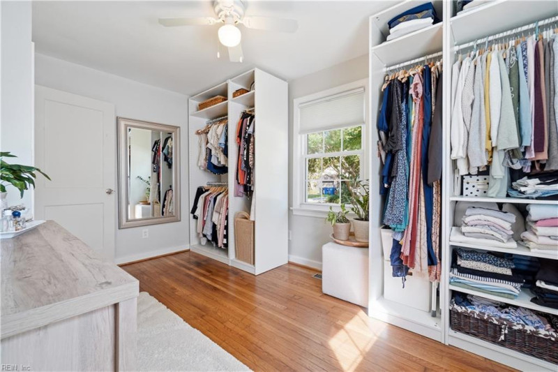 Photo 18 of 30 residential for sale in Norfolk virginia
