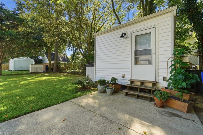 Photo 27 of 30 residential for sale in Norfolk virginia