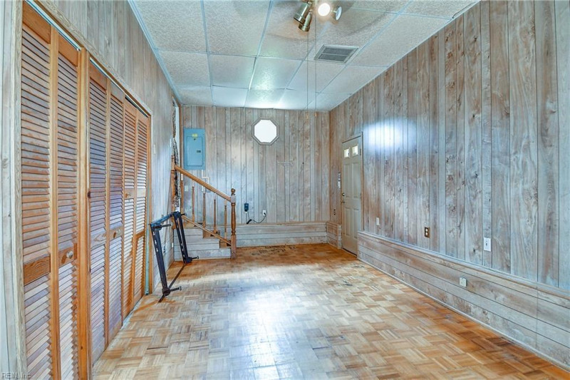 Photo 9 of 11 residential for sale in Virginia Beach virginia Photo 9 of 11 residential for sale in Virginia Beach virginia