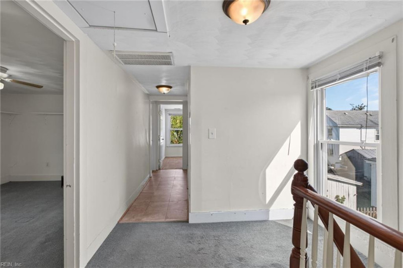 Photo 22 of 30 residential for sale in Portsmouth virginia