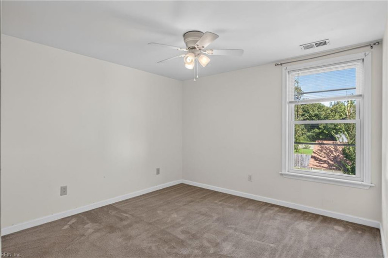Photo 25 of 30 residential for sale in Portsmouth virginia