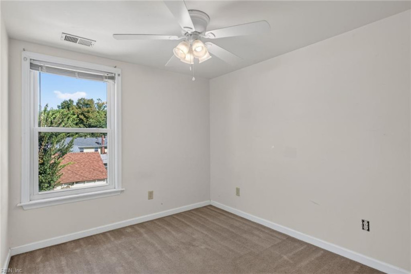 Photo 26 of 30 residential for sale in Portsmouth virginia