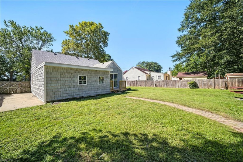 Photo 34 of 48 residential for sale in Norfolk virginia Photo 34 of 48 residential for sale in Norfolk virginia