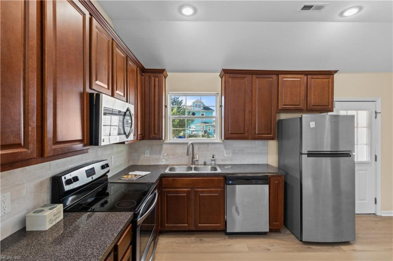 Photo 25 of 48 residential for sale in Norfolk virginia Photo 25 of 48 residential for sale in Norfolk virginia