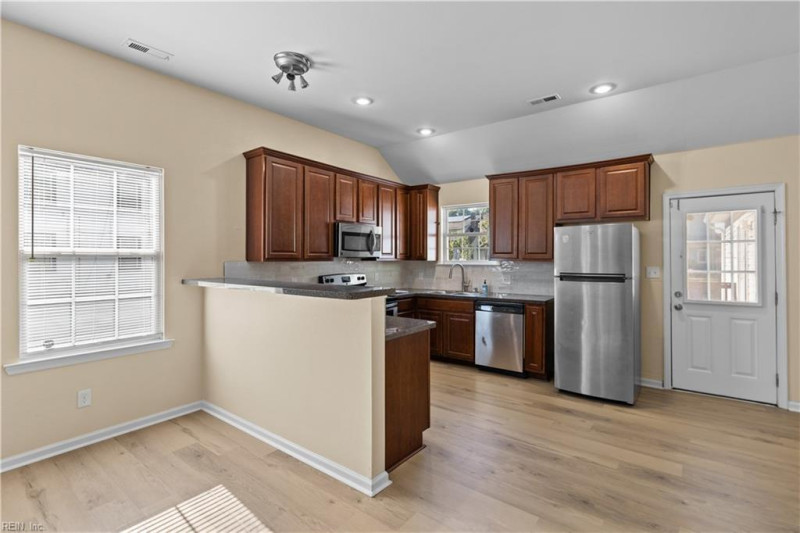 Photo 26 of 48 residential for sale in Norfolk virginia Photo 26 of 48 residential for sale in Norfolk virginia