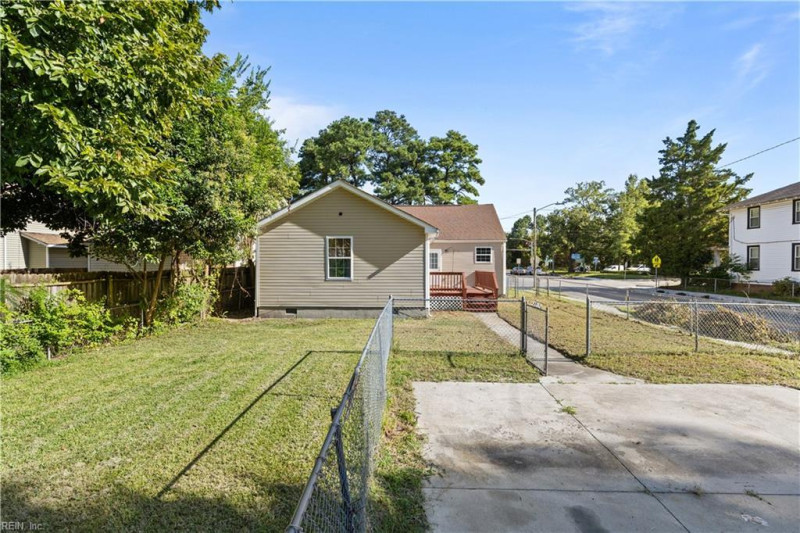 Photo 46 of 48 residential for sale in Norfolk virginia Photo 46 of 48 residential for sale in Norfolk virginia