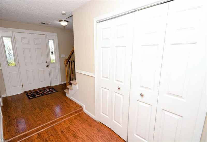 Photo 13 of 46 residential for sale in Chesapeake virginia Photo 13 of 46 residential for sale in Chesapeake virginia