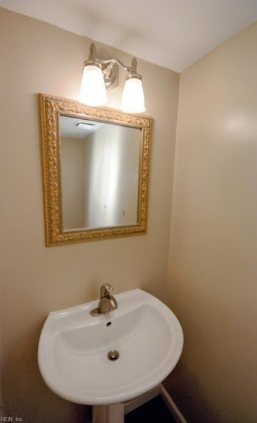 Photo 15 of 46 residential for sale in Chesapeake virginia Photo 15 of 46 residential for sale in Chesapeake virginia