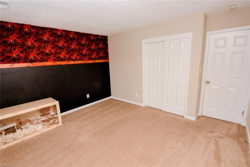 Photo 32 of 46 residential for sale in Chesapeake virginia Photo 32 of 46 residential for sale in Chesapeake virginia