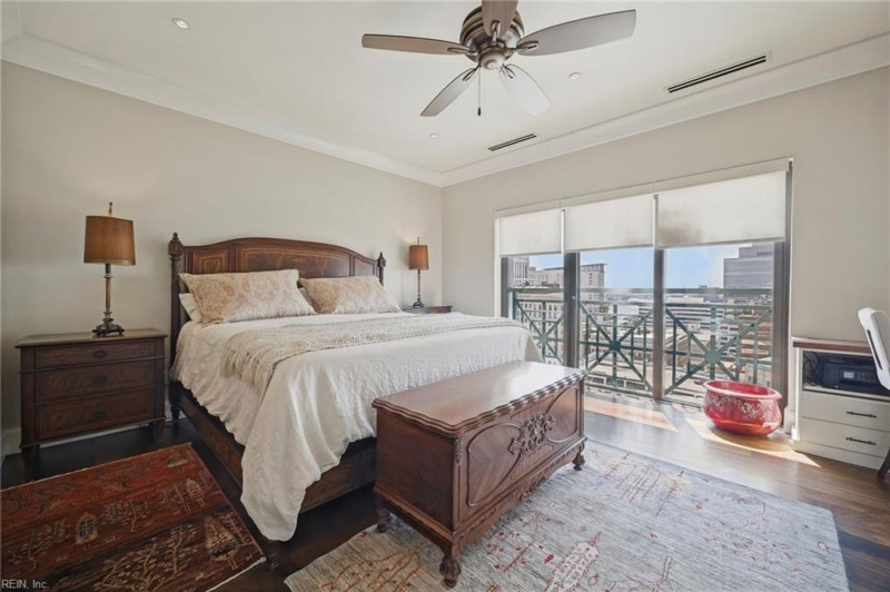 Photo 13 of 37 residential for sale in Norfolk virginia