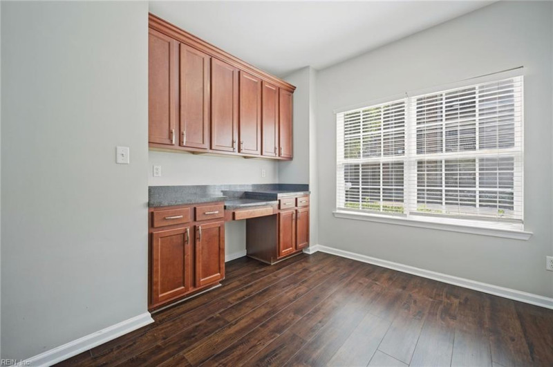 Photo 10 of 43 residential for sale in Newport News virginia Photo 10 of 43 residential for sale in Newport News virginia