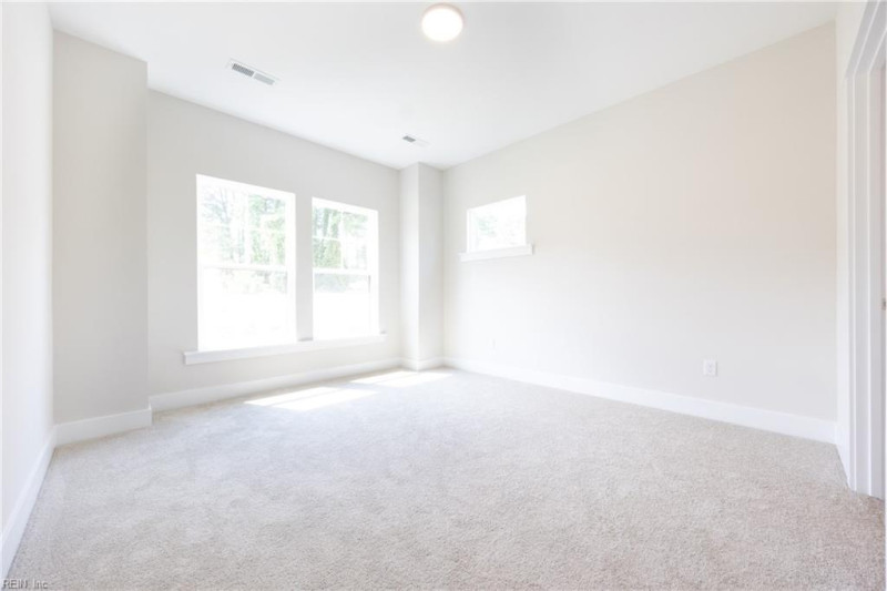 Photo 6 of 30 residential for sale in Chesapeake virginia Photo 6 of 30 residential for sale in Chesapeake virginia