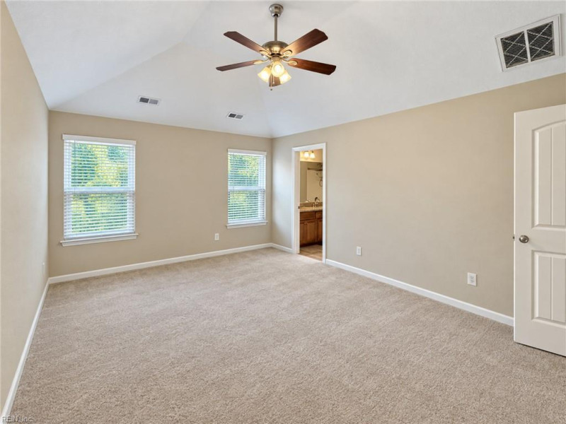 Photo 34 of 47 residential for sale in Chesapeake virginia Photo 34 of 47 residential for sale in Chesapeake virginia