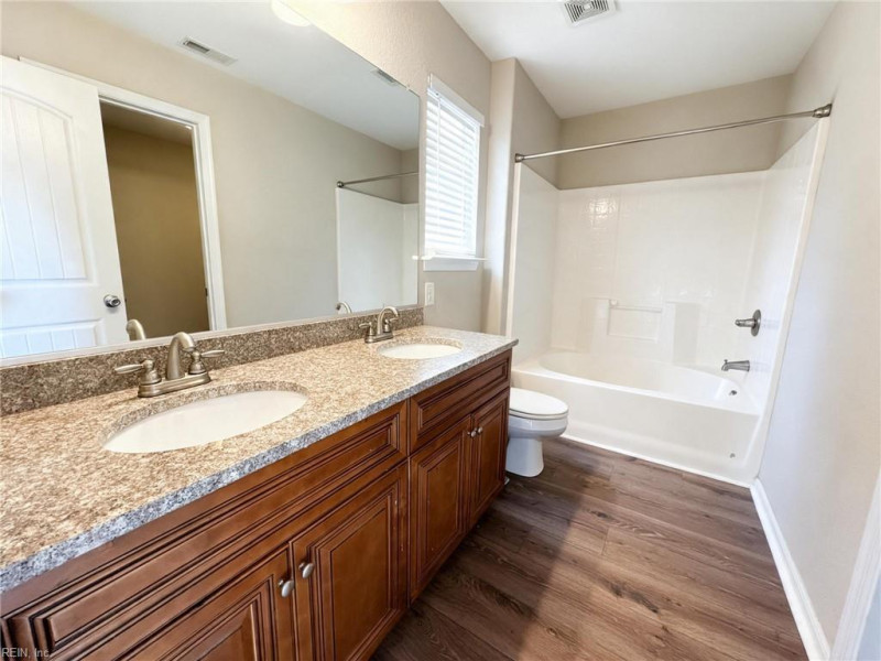 Photo 35 of 47 residential for sale in Chesapeake virginia Photo 35 of 47 residential for sale in Chesapeake virginia
