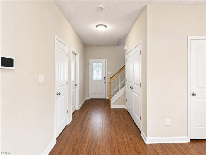 Photo 6 of 47 residential for sale in Chesapeake virginia Photo 6 of 47 residential for sale in Chesapeake virginia
