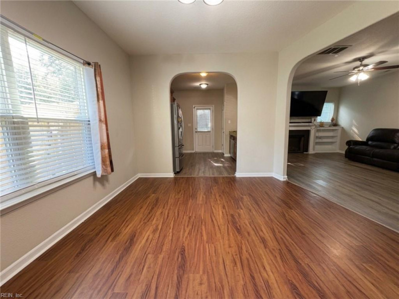 Photo 7 of 47 residential for sale in Chesapeake virginia Photo 7 of 47 residential for sale in Chesapeake virginia