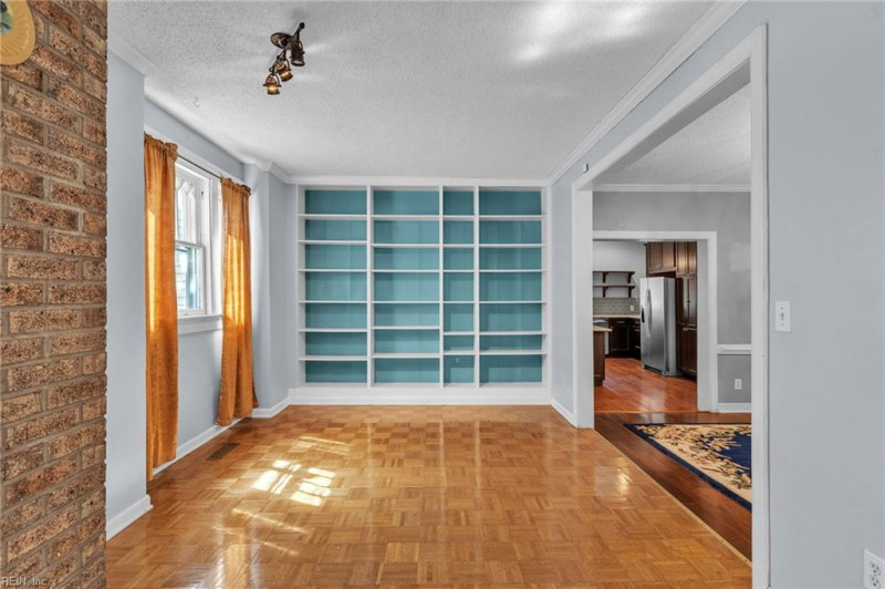 Photo 22 of 49 residential for sale in Norfolk virginia