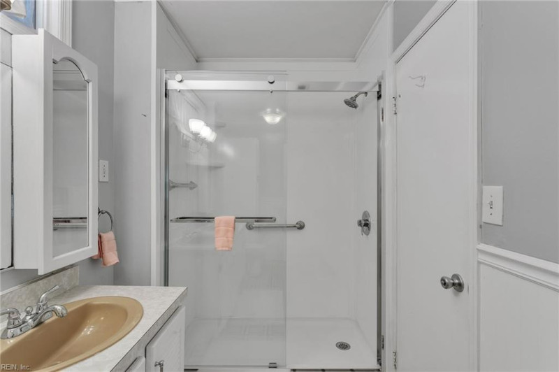 Photo 32 of 49 residential for sale in Norfolk virginia