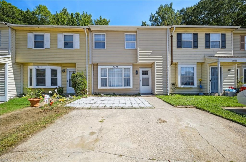 Photo 4 of 35 residential for sale in Virginia Beach virginia Photo 4 of 35 residential for sale in Virginia Beach virginia