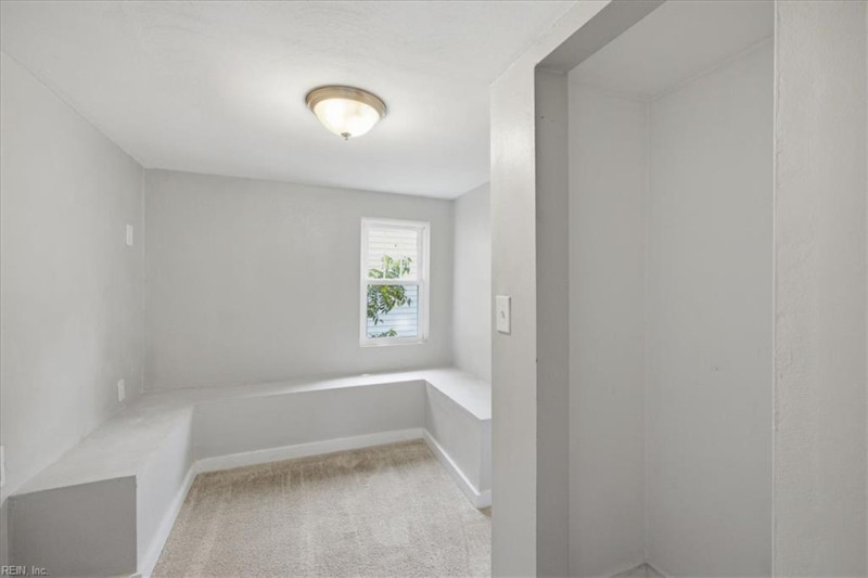 Photo 26 of 29 residential for sale in Portsmouth virginia