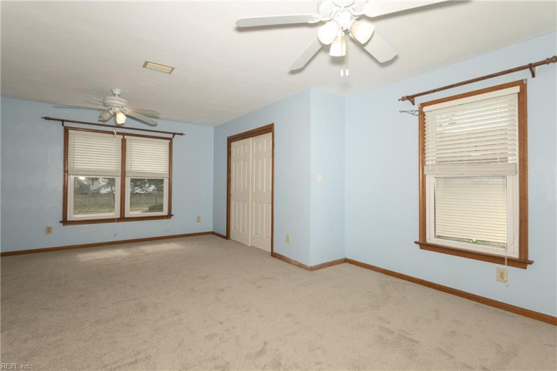 Photo 14 of 24 residential for sale in Chesapeake virginia Photo 14 of 24 residential for sale in Chesapeake virginia