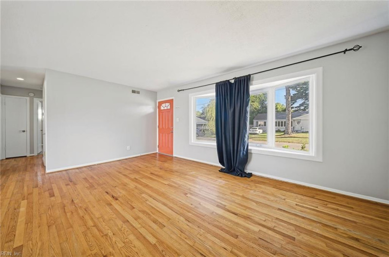 Photo 4 of 26 residential for sale in Norfolk virginia Photo 4 of 26 residential for sale in Norfolk virginia