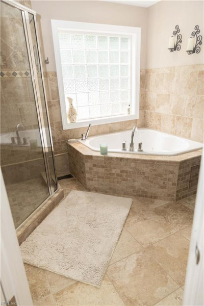 Photo 17 of 46 residential for sale in Chesapeake virginia Photo 17 of 46 residential for sale in Chesapeake virginia