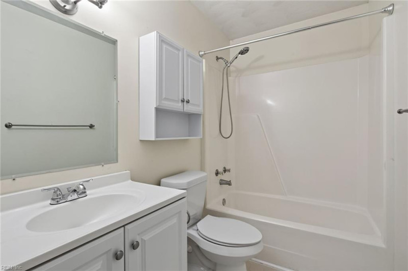 Photo 23 of 36 residential for sale in Virginia Beach virginia