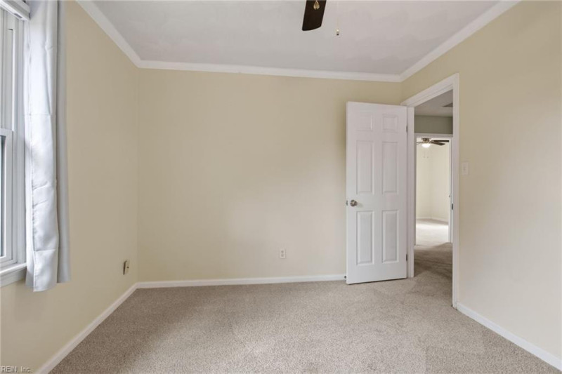 Photo 25 of 36 residential for sale in Virginia Beach virginia