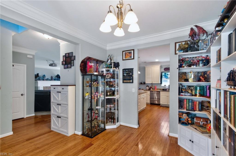 Photo 11 of 39 residential for sale in Norfolk virginia
