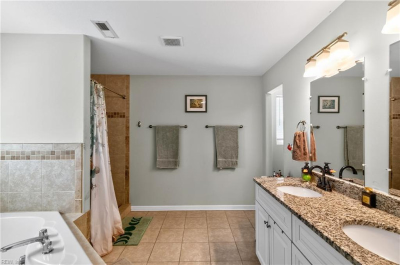Photo 18 of 39 residential for sale in Norfolk virginia