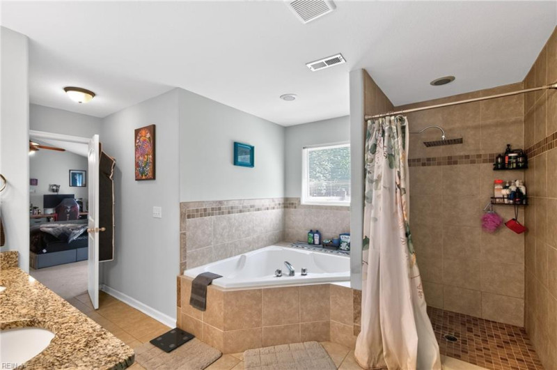 Photo 19 of 39 residential for sale in Norfolk virginia