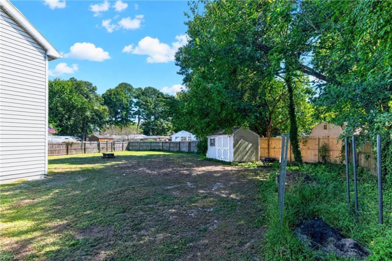 Photo 27 of 39 residential for sale in Norfolk virginia