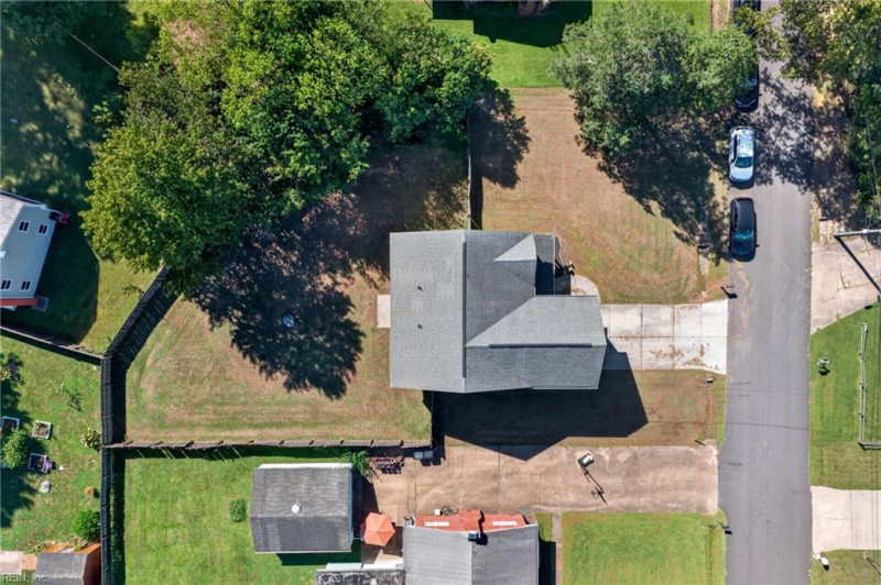 Photo 31 of 39 residential for sale in Norfolk virginia