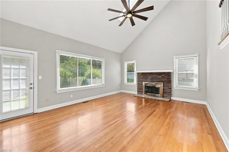 Photo 15 of 50 residential for sale in Chesapeake virginia Photo 15 of 50 residential for sale in Chesapeake virginia