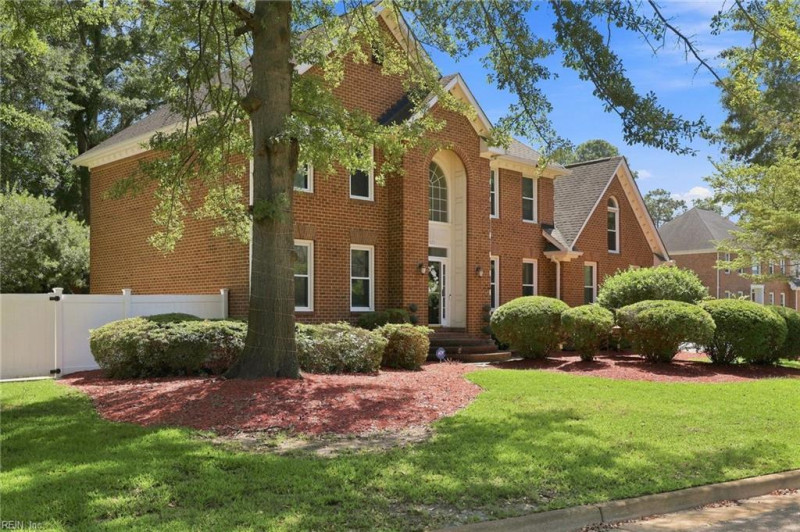 Photo 2 of 50 residential for sale in Chesapeake virginia Photo 2 of 50 residential for sale in Chesapeake virginia