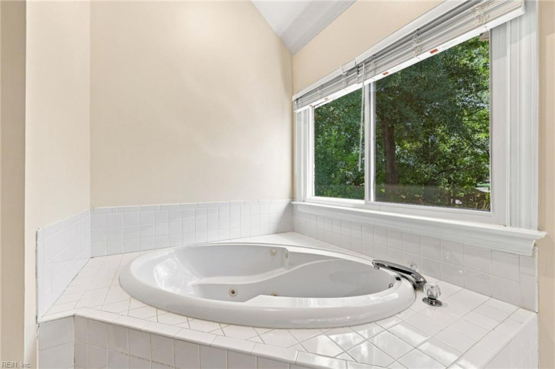 Photo 32 of 50 residential for sale in Chesapeake virginia Photo 32 of 50 residential for sale in Chesapeake virginia