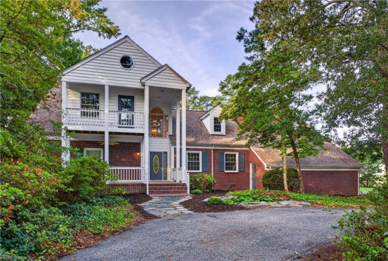 Photo 2 of 50 residential for sale in York County virginia