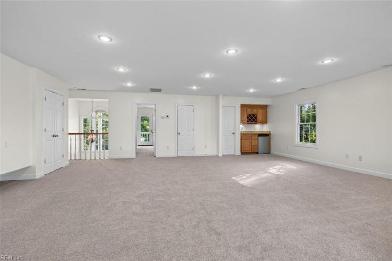 Photo 31 of 50 residential for sale in York County virginia