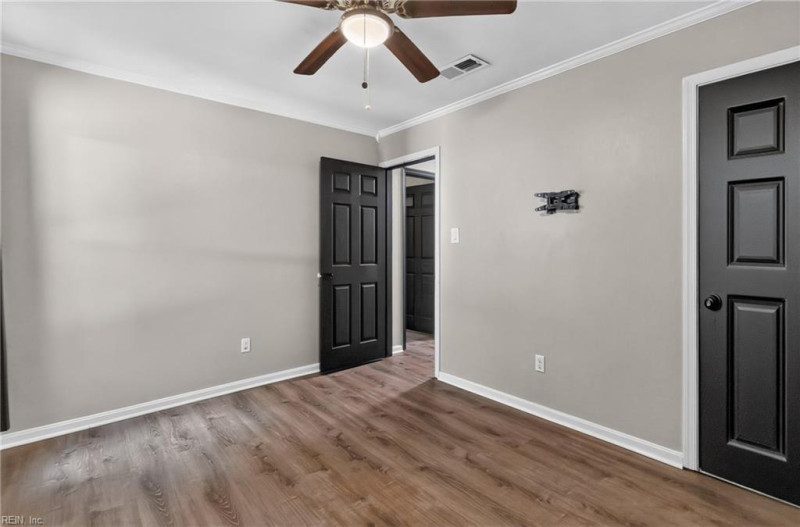 Photo 19 of 26 residential for sale in Virginia Beach virginia
