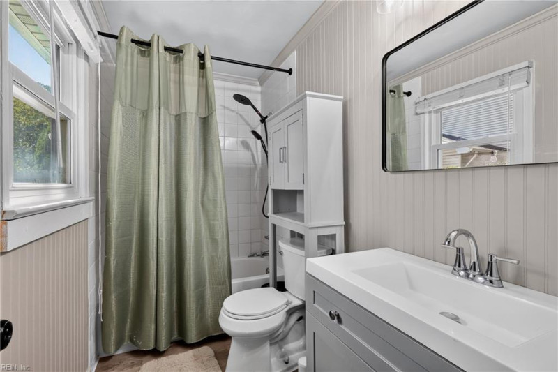 Photo 20 of 26 residential for sale in Virginia Beach virginia